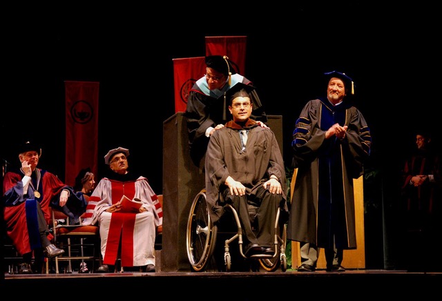 GRADUACIÓN MFA U TEXAS EN AUSTIN